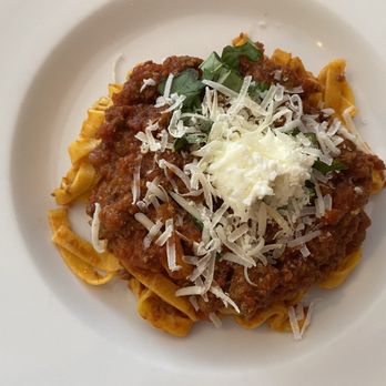 Fiore Caffe - Fettuccine alla Bolognese - Italian Near Me - San Francisco, California