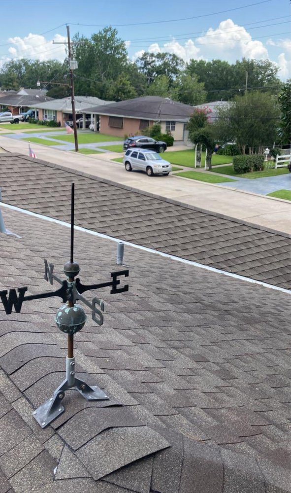 Slide of DiPretore Roofing