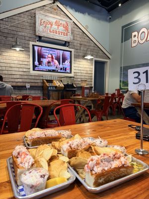 New England Lobster Market & Eatery by null