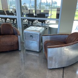 Sitting area near tables