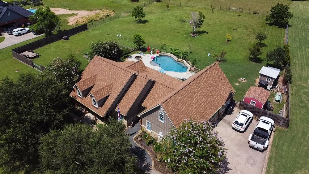 Slide of Robin's Roofing