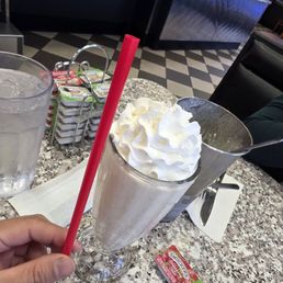 Banana pinapple shake