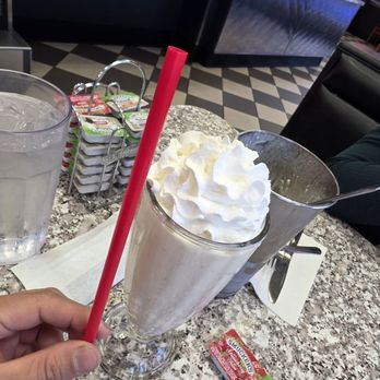 The Original Mels - San Leandro - Banana pinapple shake - Diners Near Me - San Leandro, California