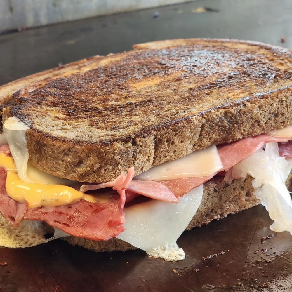 CHEESE LOUISE SANDWICHES Updated August 2024 17 E Messenger St