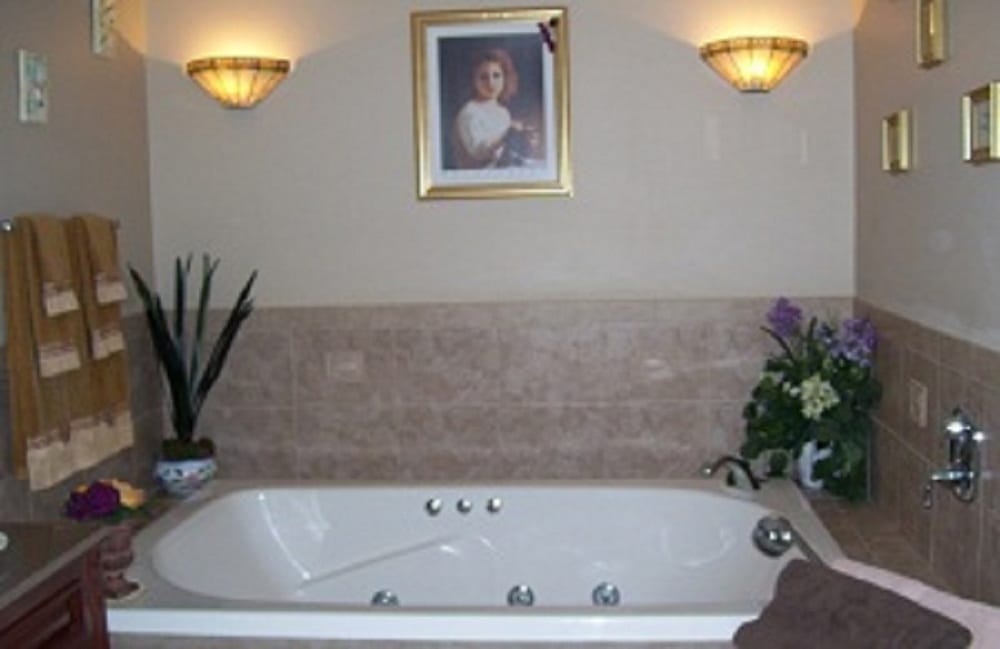 Slide of Summa Construction Services LLC