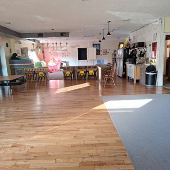 Little Peeps Creative Play & Learn - Our open floor plan starting with the Preschool room. - Child Care & Day Care Near Me - Imperial, Pennsylvania Little Peeps Creative Play & Learn - Our open floor plan starting with the Preschool room. - Child Care & Day Care Near Me - Imperial, Pennsylvania