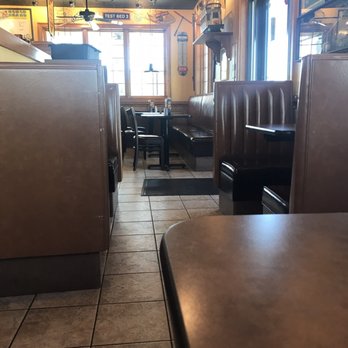 Zaxbys - Seating area - Chicken Wings Near Me - Lake City, Florida Zaxbys - Seating area - Chicken Wings Near Me - Lake City, Florida