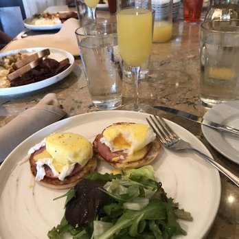 Americano Pie Bar - Eggs benny for brunch paired with a mimosa. Delicious!! - Italian Near Me - Islip, New York Americano Pie Bar - Eggs benny for brunch paired with a mimosa. Delicious!! - Italian Near Me - Islip, New York