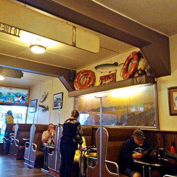 Dinghy's Restaurant & Bar - American Near Me - Frankfort, Michigan Dinghy's Restaurant & Bar - American Near Me - Frankfort, Michigan