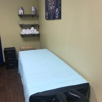 Lujo Med Spa - Massage room - Medical Spas Near Me - San Antonio, Texas