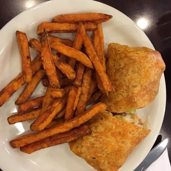 Madison Restaurant - My Gulf to Bay wrap, the he shrimp was so good and the buffalo sauce wasn't too spicy! - Breakfast & Brunch Near Me - New Port Richey, Florida