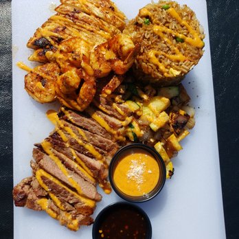 Big Mans Belly - a plate of food on a table - American Near Me - Indianapolis, Indiana