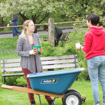Elizabeth Park - Yelp Volunteer Day Saturday May 6th, 2017 - Parks Near Me - West Hartford, Connecticut Elizabeth Park - Yelp Volunteer Day Saturday May 6th, 2017 - Parks Near Me - West Hartford, Connecticut