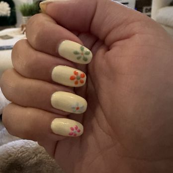 Lavish Nails & Lashes - Nail Salons Near Me - Carpinteria, California Lavish Nails & Lashes - Nail Salons Near Me - Carpinteria, California
