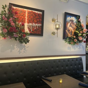 Kantu Peruvian Cuisine - Decor - Peruvian Near Me - Queens, New York