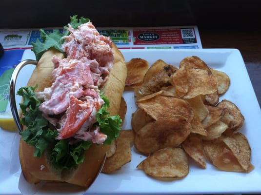 Lookout Tavern by null