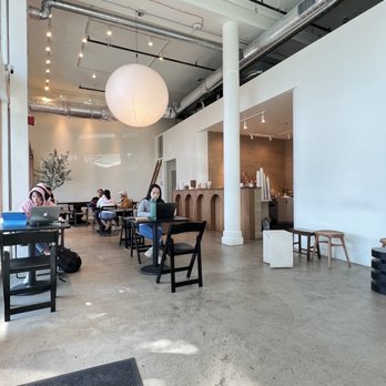Aroom Coffee - Inside is clean and spacious - Coffee & Tea Near Me - Seattle, Washington