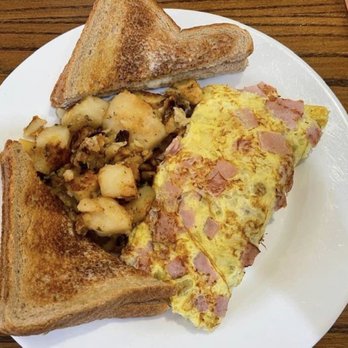 Olympian Diner & Restaurant - Diners Near Me - Braintree, Massachusetts