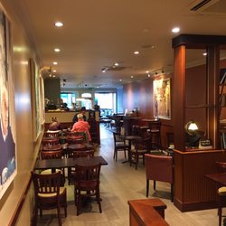 Caffè Nero - Lots of seats