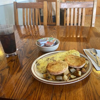 Omelette Express - Bacon and cheese omelette - Breakfast & Brunch Near Me - Windsor, California