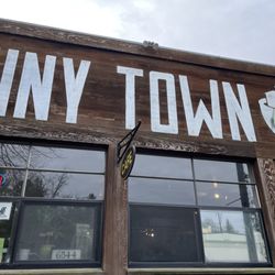 Tiny Town Cafe - Store front
