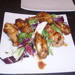 Rockers Steak House - Chicken Wing.
