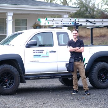 New Era Window & Gutter Cleaning - Window Washing Near Me - McMinnville, Oregon New Era Window & Gutter Cleaning - Window Washing Near Me - McMinnville, Oregon