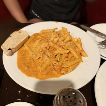 Franco's Italian Restaurant - Italian Near Me - Cypress, California