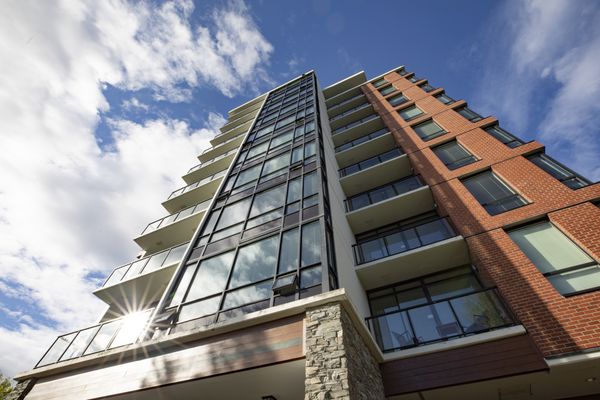 Oswego Hotel by null