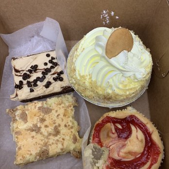 Moreno Bakery - Peanut butter, vanilla ooey gooey, guava cheesecake, banana cream pie. - Bakeries Near Me - Brandon, Florida Moreno Bakery - Peanut butter, vanilla ooey gooey, guava cheesecake, banana cream pie. - Bakeries Near Me - Brandon, Florida