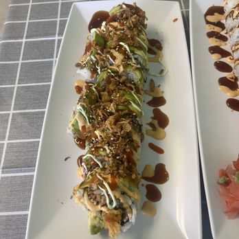 Ming Ming Tea Cafe - UFO Roll - Sushi Bars Near Me - St. Petersburg, Florida