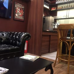 D.O.N Barber & Beer - Sitting area