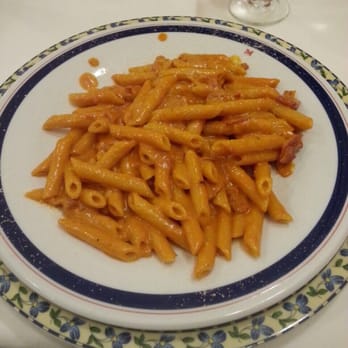Mangrovia - Penne with vodka sauce.. Very tasty - Italian Near Me - Rome, RM