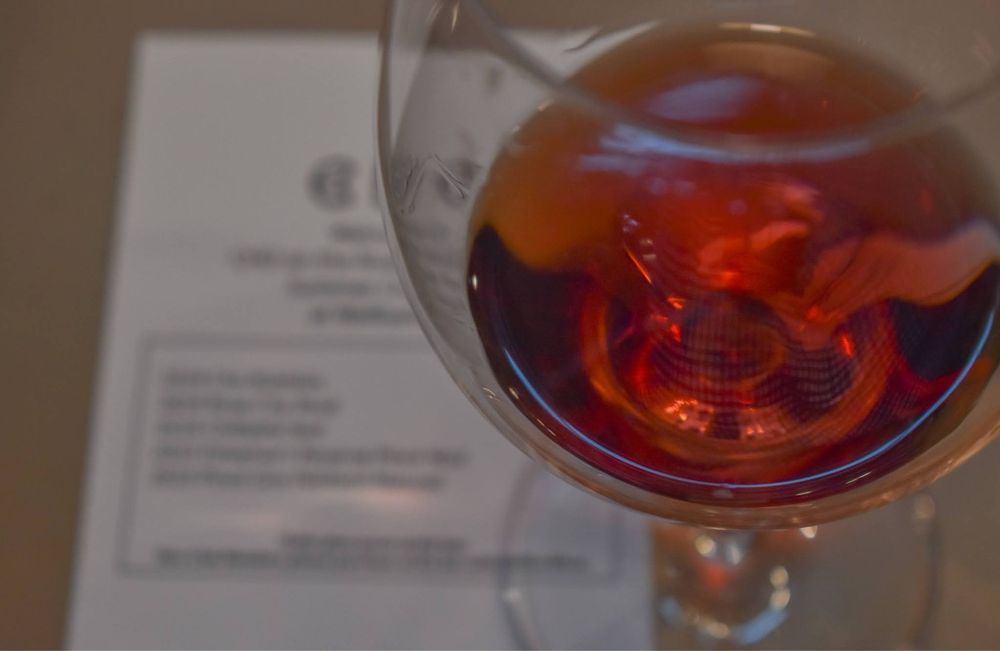 WeRise Wine Bar Logo