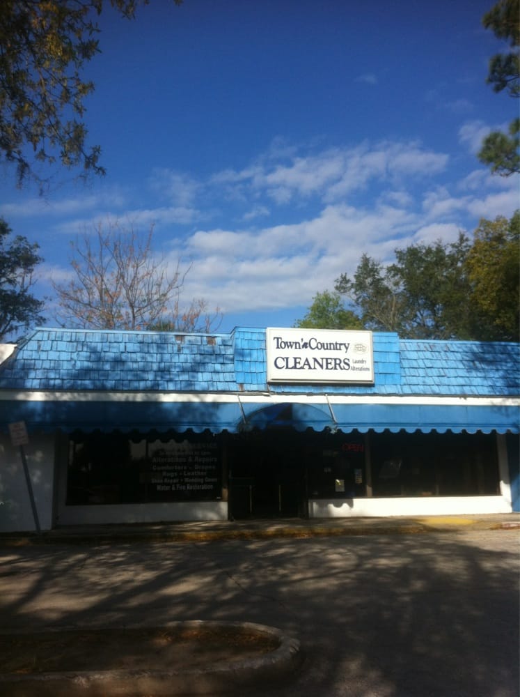 TOWN’N COUNTRY CLEANERS Updated August 2024 11 Reviews 908 N