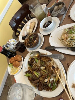 Singing Bamboo Chinese Restaurant by null