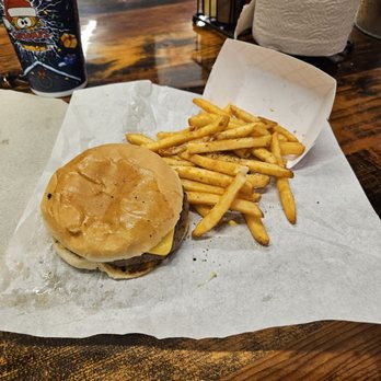 Grumps Burgers - Cheeseburger and fries - Burgers Near Me - River Oaks, Texas Grumps Burgers - Cheeseburger and fries - Burgers Near Me - River Oaks, Texas