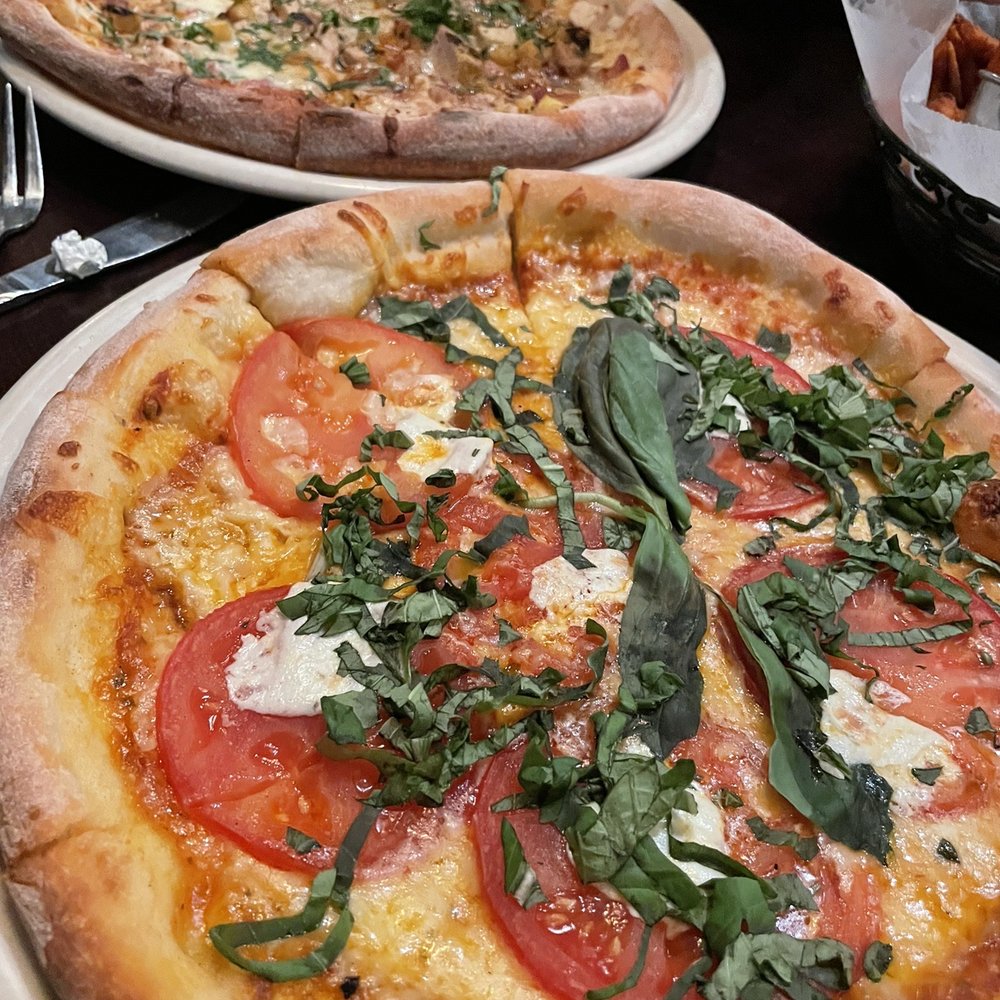 Turn 12 - Pizza Margherita Pizza - American Near Me - Monterey, California Turn 12 - Pizza Margherita Pizza - American Near Me - Monterey, California