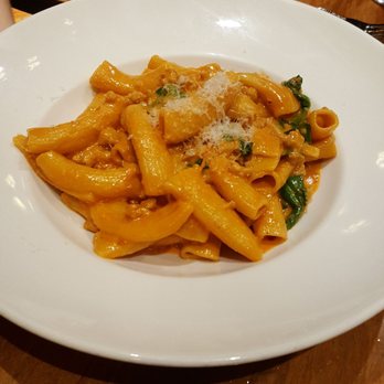 Zeppole - Rigatoni - Italian Near Me - Grapevine, Texas