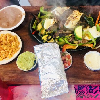 La Bamba Mexican Restaurant - Fajitas - Mexican Near Me - Brant Beach, New Jersey La Bamba Mexican Restaurant - Fajitas - Mexican Near Me - Brant Beach, New Jersey