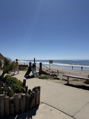Boathouse at Hendry's Beach by null