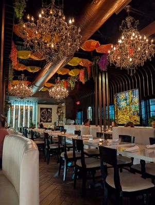 Ruggles Black by null