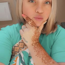 Therapeutic Massage By Naaz - Henna, hair & eyebrows