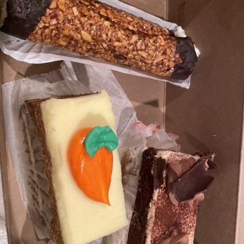 Rockland Bakery - Cannoli, carrot cake, cappuccino cake - Bakeries Near Me - Nanuet, New York Rockland Bakery - Cannoli, carrot cake, cappuccino cake - Bakeries Near Me - Nanuet, New York