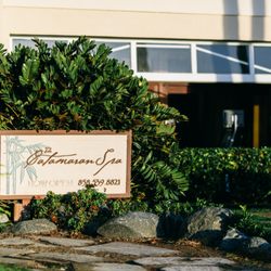 The Catamaran Spa - Welcome to the Catamaran Spa