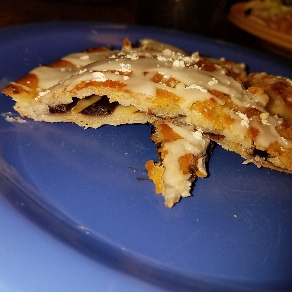 Village Pizza Logo