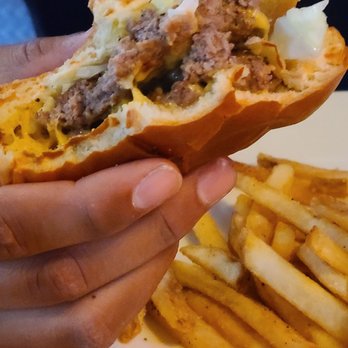 Applebee's Grill + Bar - American Near Me - Lodi, California