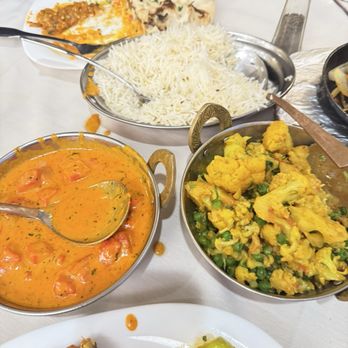 Manohar's Delhi Palace - Rice  butter chicken cauliflower with peas eggplant and a bbq tandoori ck plate ! - Indian Near Me - La Puente, California