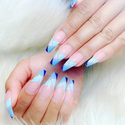 Her Nails & Spa