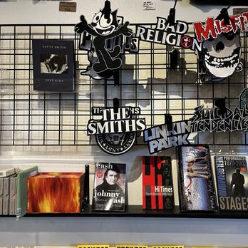 Wisecrack Records - Vinyl Records Near Me - Oak Hills, California Wisecrack Records - Vinyl Records Near Me - Oak Hills, California
